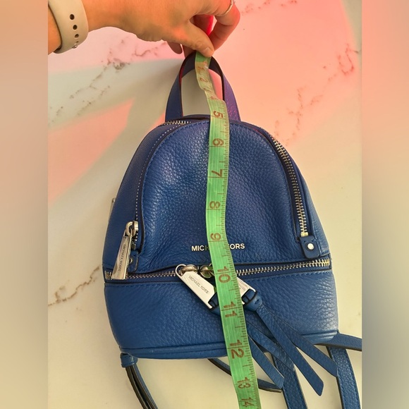 MICHAEL KORS RHEA ZIP ELECTRIC BLUE LEATHER SILVER XS X-BODY BACKPACK BAG - Picture 10 of 10